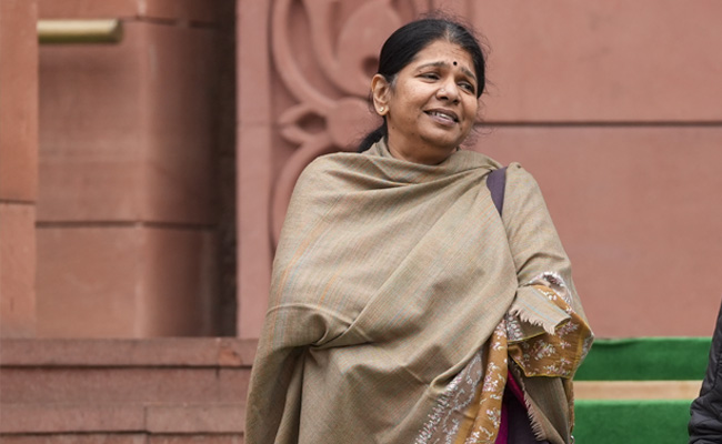 No need for guv: DMK leader Kanimozhi